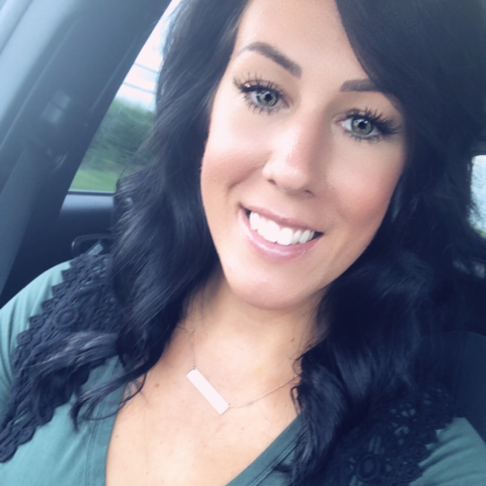 Meet your Posher, Brittney